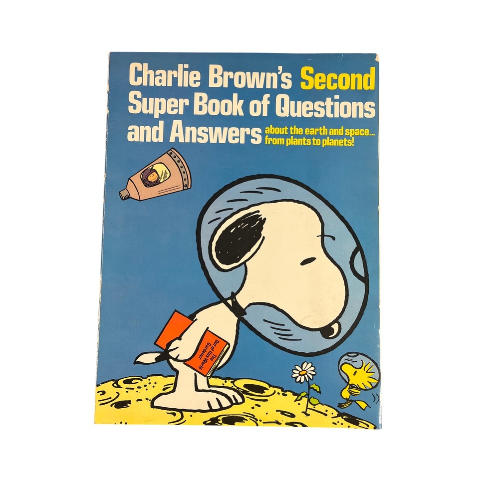 Charlie Brown's Second Super Book of Questions Answers 1979 Space Earth Science